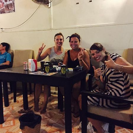 The Happy House Hostel Phnom Penh Luaran gambar