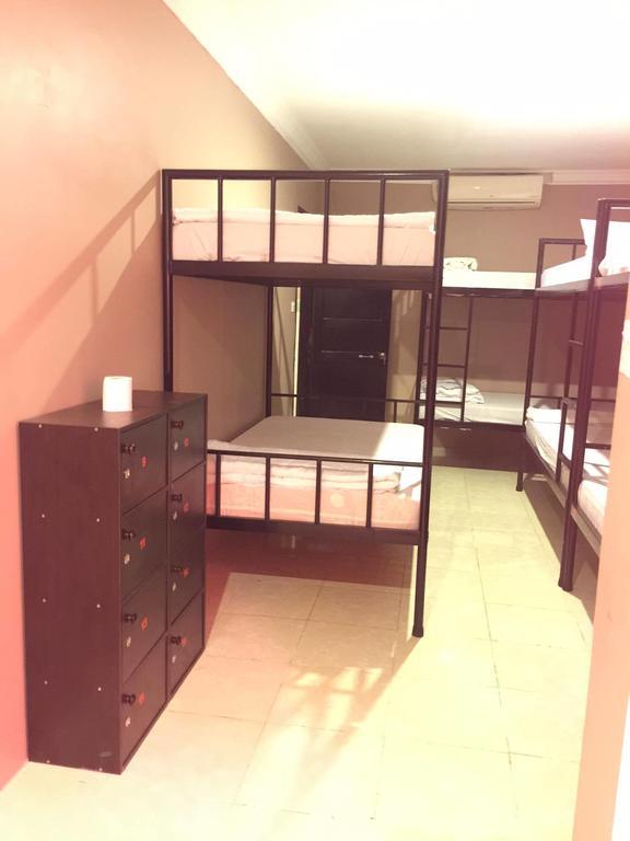 The Happy House Hostel Phnom Penh Luaran gambar