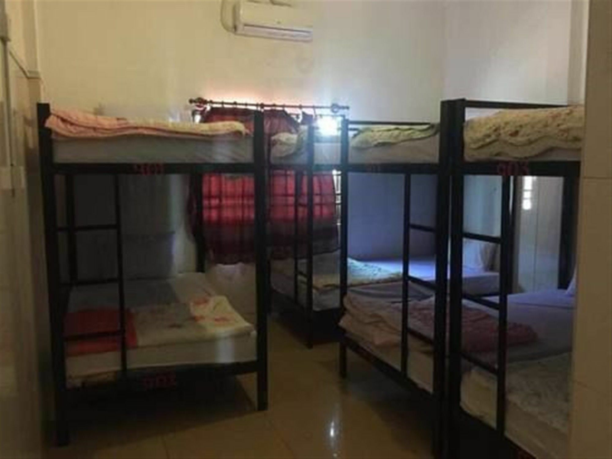 The Happy House Hostel Phnom Penh Luaran gambar